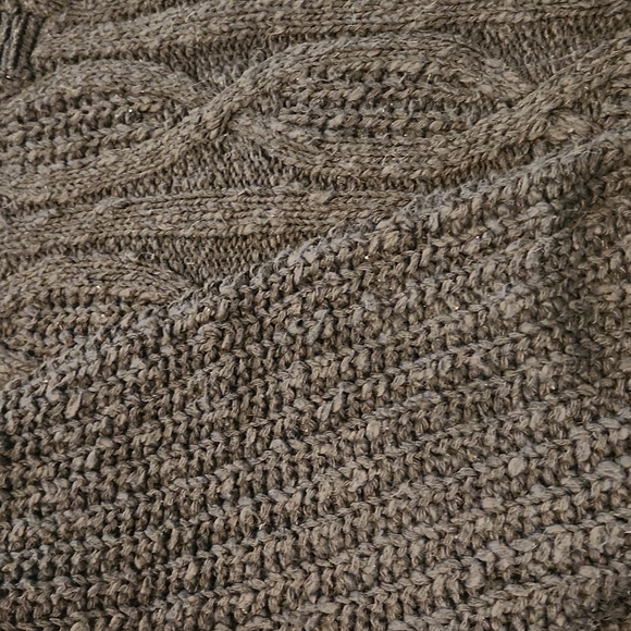 MENS SWEATER - Picture 4 of 4